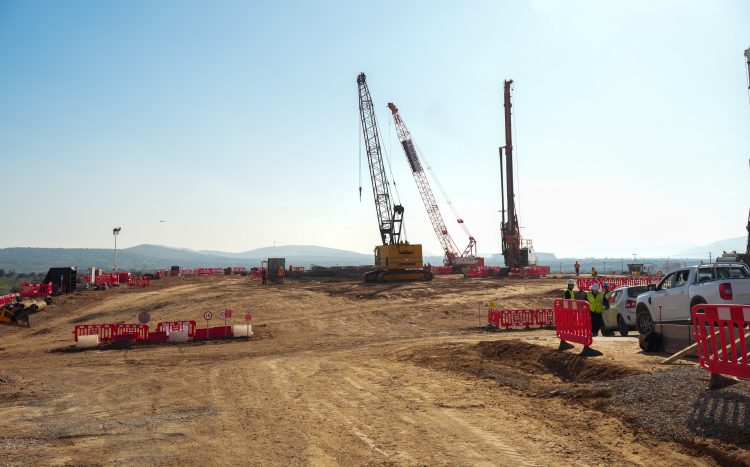 Data Centers & AI: Η Θεσσαλονίκη παίζει Silicon Valley αλλά ποιος θα γράψει τον κώδικα;