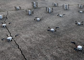 Αγνώστου ταυτότητας drones προσέγγισαν στρατόπεδο στην Ολλανδία