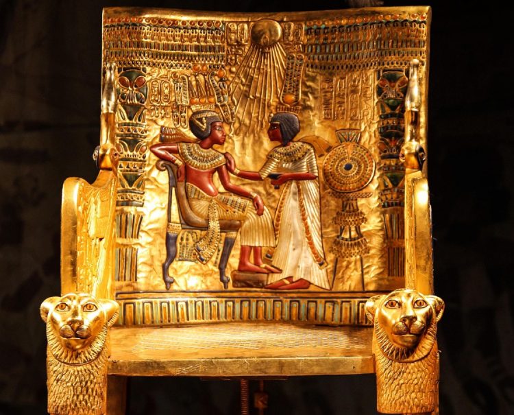 Ξέρξης και Τουταγχαμών: Ήταν το όπιο στοιχείο της καθημερινής τους ζωής;