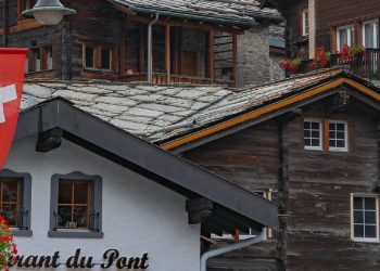 Οι Ελβετοί ψήφισαν ενάντια στη φορολόγηση των υπερ-πλουσίων