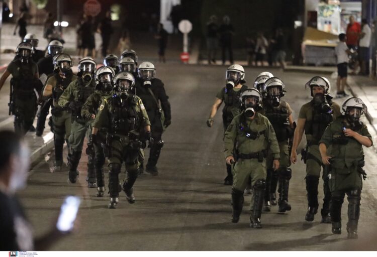 Θεσσαλονίκη: Βίντεο με επεισόδια μετά τη συναυλία του Λεξ