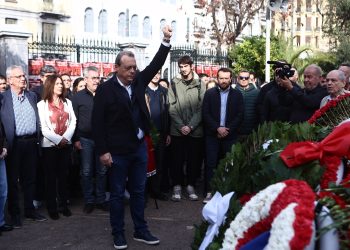 Φάμελλος από το Πολυτεχνείο: Τα αιτήματα του Νοέμβρη ζωντανά 52 χρόνια μετά (βίντεο)