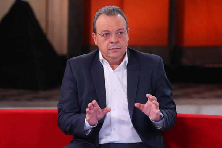 Πρωτοβουλίες για τη Συνταγματική θωράκιση της Αυτοδιοίκησης πρότεινε ο Φάμελλος