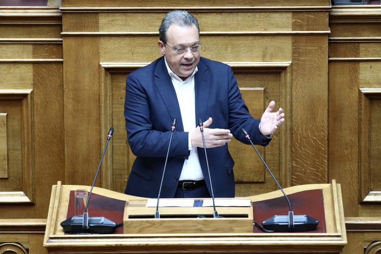 Φάμελλος: Κοινή δράση προοδευτικών δυνάμεων απέναντι στη κυβέρνηση Διαφθοράς