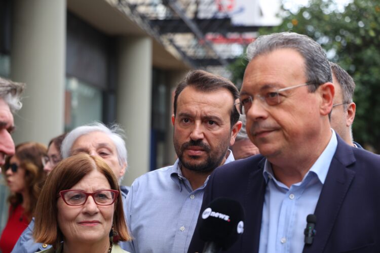 Φάμελλος για αναδίπλωση ΕΛΤΑ: Η απόδειξη του πανικού της κυβέρνησης