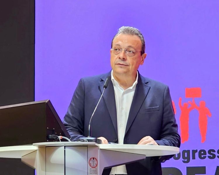 Φάμελλος από Xenia 2025:  «Η κυβέρνηση αφήνει τον τουρισμό χωρίς σχέδιο»