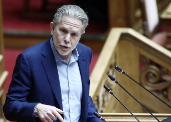 Νέες αιχμές Γερουλάνου: Δεν έχουμε έκρηξη δημοκρατίας στο ΠΑΣΟΚ