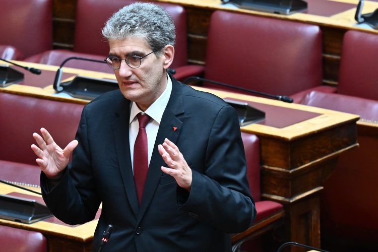 Γιαννούλης σε Λοβέρδο: Καλύτερα καθαρό κόμμα με 3% παρά με φραπέδες και χασάπηδες