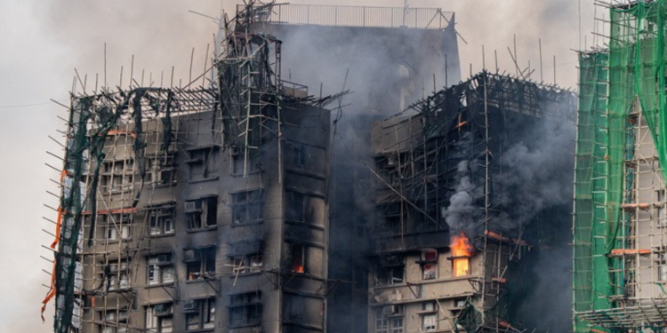 Χονγκ Κονγκ: Στους 83 οι νεκροί από την φονική πυρκαγιά (βίντεο)