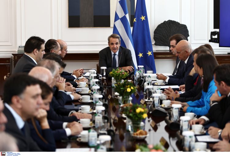 Ποιο βιβλίο θα σπάσει τον πάγο μεταξύ δύο υπουργών;