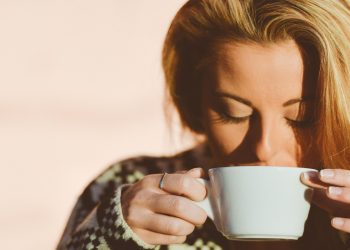 Οι Επιστήμονες σε συναγερμό: Πόσο μόλυβδο προσλαμβάνουμε τελικά από τον καφέ;