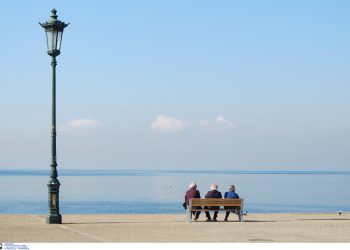 Καιρός: Αίθριος με ηλιοφάνεια και άνοδο της θερμοκρασίας