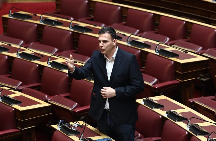 Ο Καραμέρος, η «Ιθάκη» και τα ζώα συντροφιάς