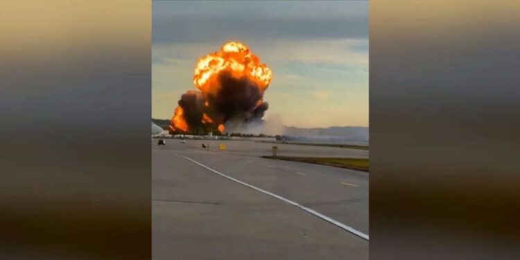 ΗΠΑ: Τουλάχιστον 7 νεκροί και 11 τραυματίες σε συντριβή αεροσκάφους της UPS στο Κεντάκι