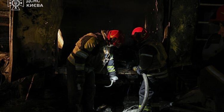 Μαζικό μπλακ άουτ σε Κίεβο και Χάρκοβο μετά από συνδυασμένη ρωσική επίθεση