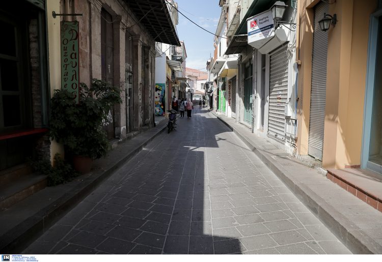 Θηλιά στον λαιμό έχουν βάλει στους μικρομεσαίους