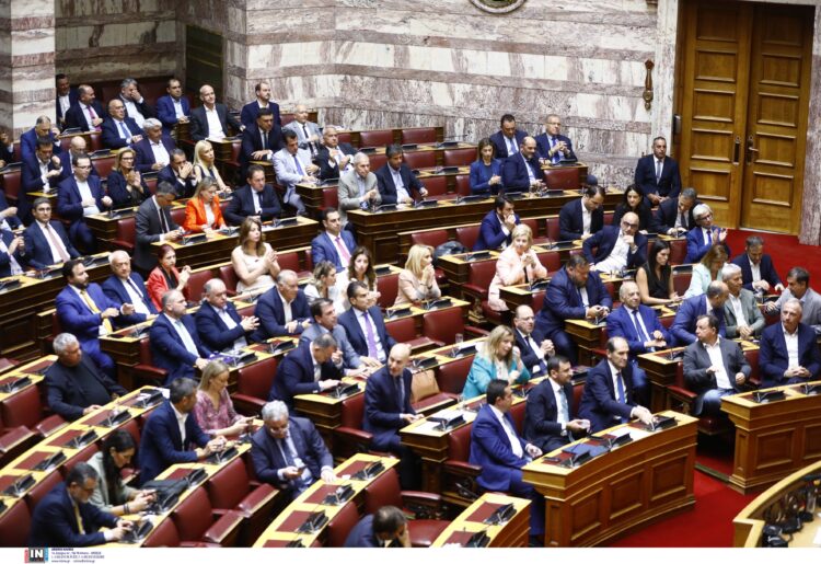 Βράζει η Κ.Ο. της ΝΔ για τα ΕΛΤΑ – Φημολογία για κόμμα Καρυστιανού