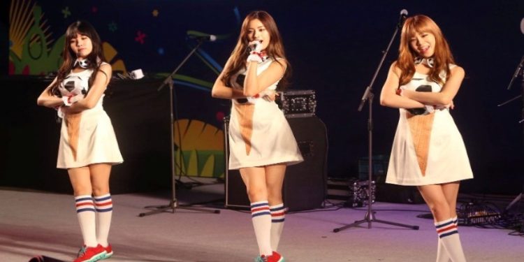 Νότια Κορέα: K-pop σταρ και η μητέρα της ακινητοποίησαν διαρρήκτη