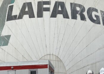 Ξεκινά η ιστορική δίκη της Lafarge στη Γαλλία για τη χρηματοδότηση Τζιχαντιστών