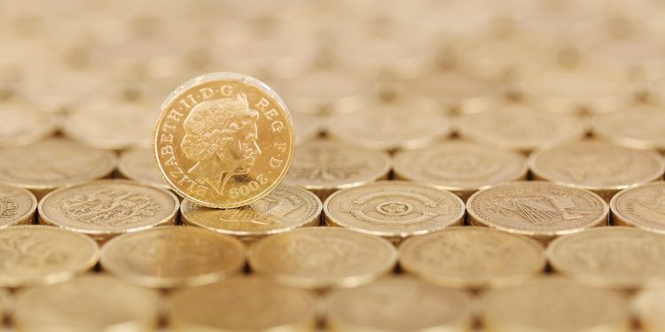 Οι Έλληνες πουλάνε χρυσό για να καταπολεμήσουν την ακρίβεια