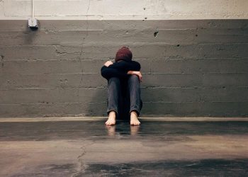 ΠΟΥ: Ένα στα επτά παιδιά στην Ευρώπη ζει με ψυχική διαταραχή