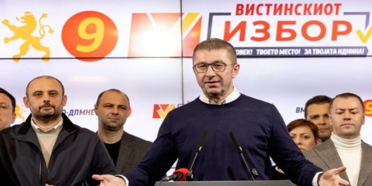 Μίτσκοσκι: Επαναλειτουργεί έως το τέλος του έτους ο αγωγός πετρελαίου Θεσσαλονίκης-Σκοπίων