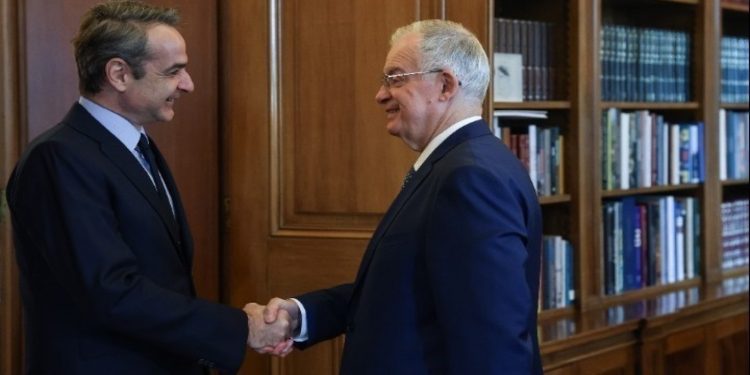 Συνάντηση του πρωθυπουργού με τον Πρόεδρο της Δημοκρατίας