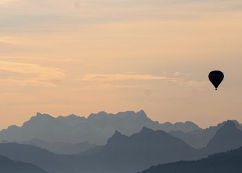 Λιθουανία: Έκλεισαν αεροδρόμιο λόγω «ύποπτων» μπαλονιών