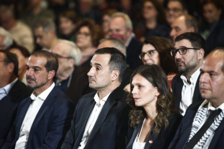 ΝΕΑΡ: Σπρώξανε το πρόβλημα για το Συνέδριο