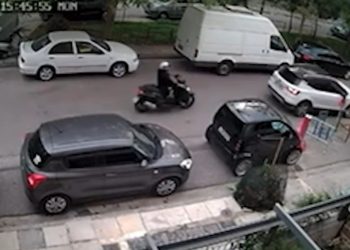 Νέος Κόσμος: Σοκαριστικό βίντεο δείχνει 15 χτυπήματα σε 10 δευτερόλεπτα