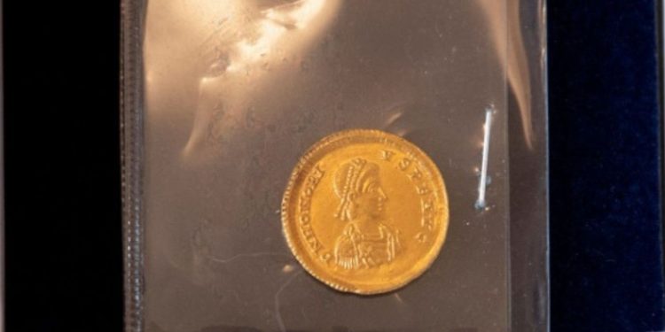 Ελβετία: Χρυσό ισπανικό κέρμα του 1609 βγαίνει σε δημοπρασία και αναμένεται να σπάσει ρεκόρ