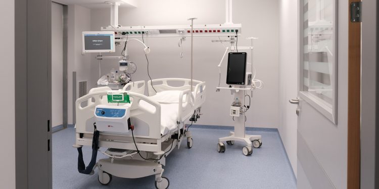 Τραγωδία στον Πειραιά: 13χρονη πνίγηκε με το φαγητό της στο σχολείο