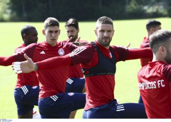 Σε παιγνίδι θρίλερ ο Ολυμπιακός νίκησε τον Αρη 2-1