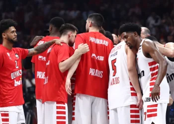 Ο Ολυμπιακός έχασε τη μάχη με τον Ερυθρό Αστέρα (91-80)