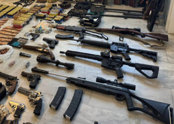 Ποιοι και γιατί ανοίγουν θέμα οπλοκατοχής στην Ελλάδα! (Βίντεο)