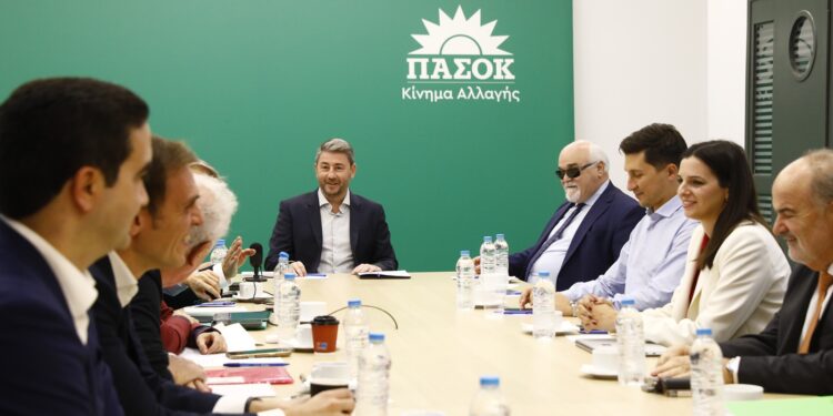 ΠΑΣΟΚ: Επί τάπητος το ζήτημα των συνεργασιών ενόψει Συνεδρίου