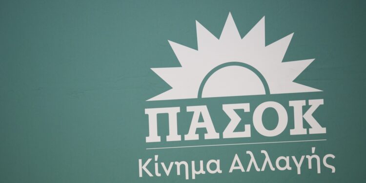 Από τον Τσίπρα… στον Χωμενίδη: οι αιχμές Δουδωνή και οι φόβοι του ΠΑΣΟΚ