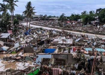 Σαρώνει τις Φιλιππίνες ο τυφώνας Καλμάγκι – Τουλάχιστον 66 νεκροί