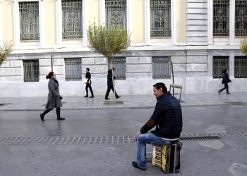 Στην ουρά της Ευρώπης στο κατά κεφαλήν εισόδημα η Ελλάδα