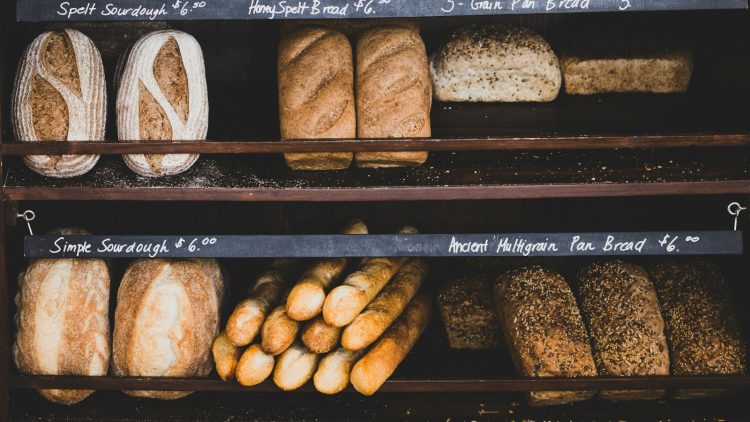 Καμπανάκι ΕΦΕΤ για το αλάτι σε ψωμί από φούρνους