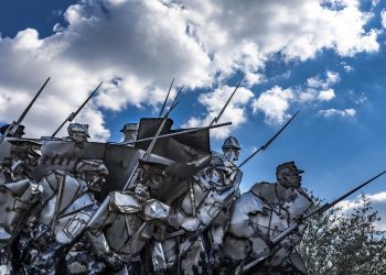 Η Ρωσία θωρακίζει την «εσωτερική γραμμή άμυνας» με σαρωτικούς νόμους και εφέδρους