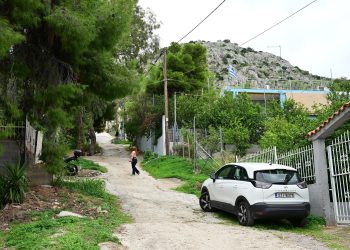 Σαλαμίνα: Εθισμένη στον τζόγο η 46χρονη που δολοφόνησε την 75χρονη πεθερά της
