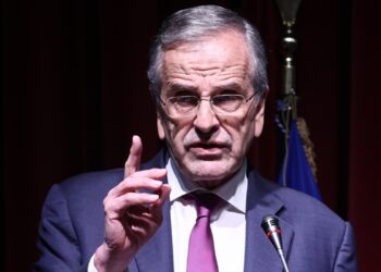 Έρχεται νέα επίθεση Σαμαρά σε Μητσοτάκη την Κυριακή