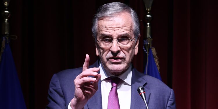 Έρχεται νέα επίθεση Σαμαρά σε Μητσοτάκη την Κυριακή