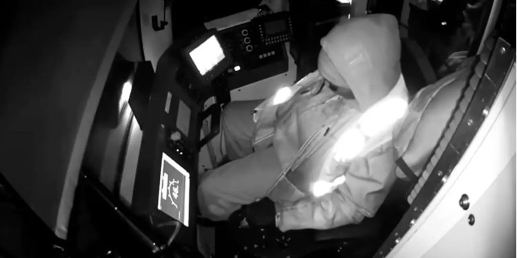 Οδηγός τρένου στο Σαν Φρανσίσκο αποκοιμήθηκε στο τιμόνι ενώ έτρεχε με 80 χλμ. Ι ΒΙΝΤΕΟ