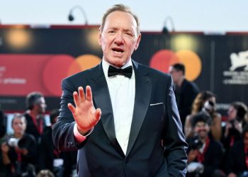 Κέβιν Σπέισι: Τρεις νέες αγωγές για σεξουαλική επίθεση