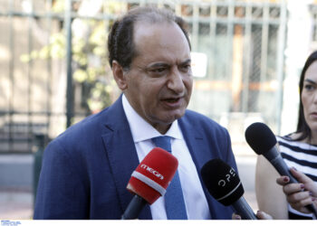 Σπίρτζης: Την ευθύνη για τις παρακολουθήσεις την έχει η κυβέρνηση