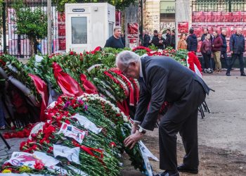 Αξημέρωτα στο Πολυτεχνείο ο Πρόεδρος της Δημοκρατίας, Κωνσταντίνος Τασούλας, για να καταθέσει στεφάνι