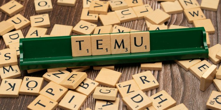 «Επίθεση» στα μαγαζιά των φτωχών, οι φόροι στα πακέτα κάτω των 150 ευρώ από Shein και Temu