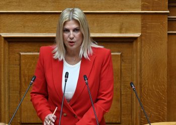 Σε γραμμή Δούκα η Ράνια Θρασκιά: Το ΠΑΣΟΚ μπορεί να συνομιλήσει με όλους, και με τον Τσίπρα